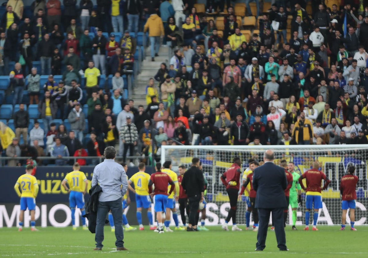 El Cádiz CF no levanta cabeza esta temporada.