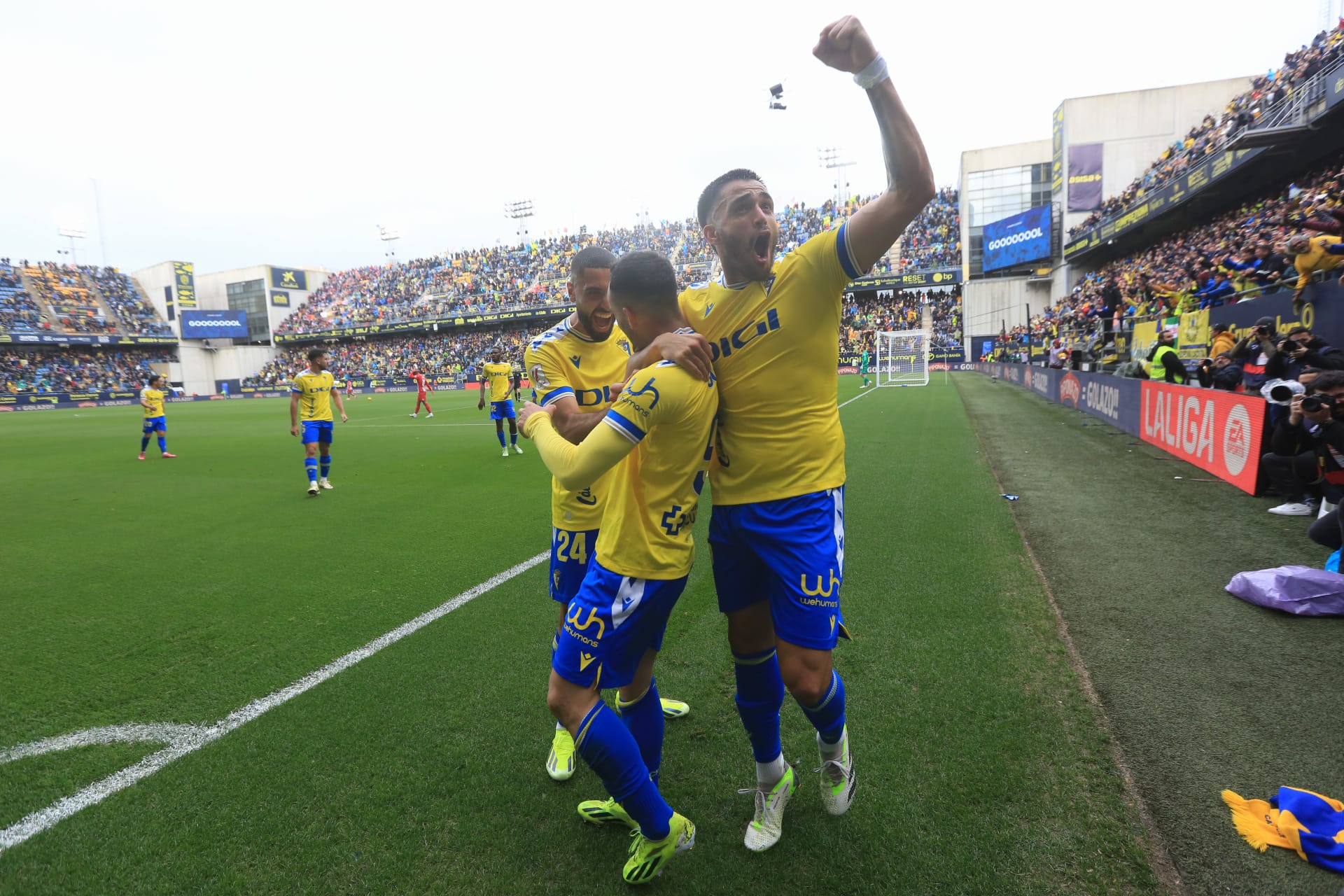 Las mejores imágenes del triunfo del Cádiz ante el Atlético de Madrid