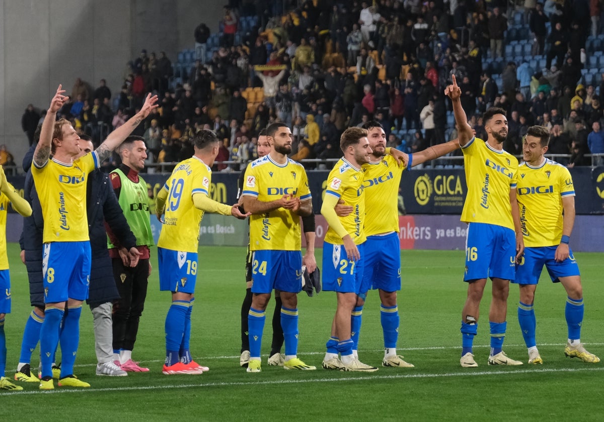 El Cádiz CF busca una nueva permanencia en Primera.