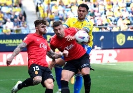 El Cádiz CF se juega la permanencia en Primera.