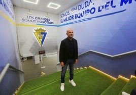 La plantilla del Cádiz CF: de la mano presidente - entrenador y sin «regalar a nadie»