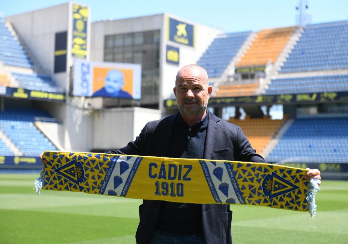 Paco López en su presentación como entrenador del Cádiz