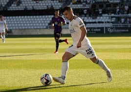 Matos, el campeón de la UEFA elegido para el lateral izquierdo del Cádiz CF