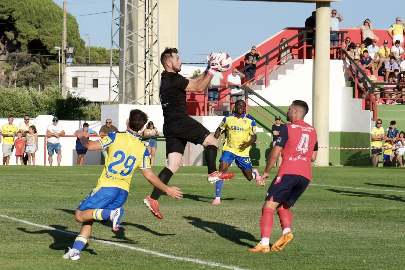 Las imágenes del Barbate-Cádiz CF