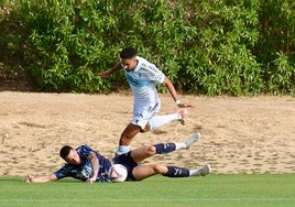 El Real Oviedo sondea el fichaje de Chris Ramos, delantero del Cádiz CF