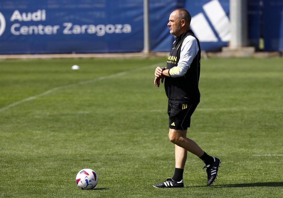 Víctor Fernández, entrenador del Zaragoza.