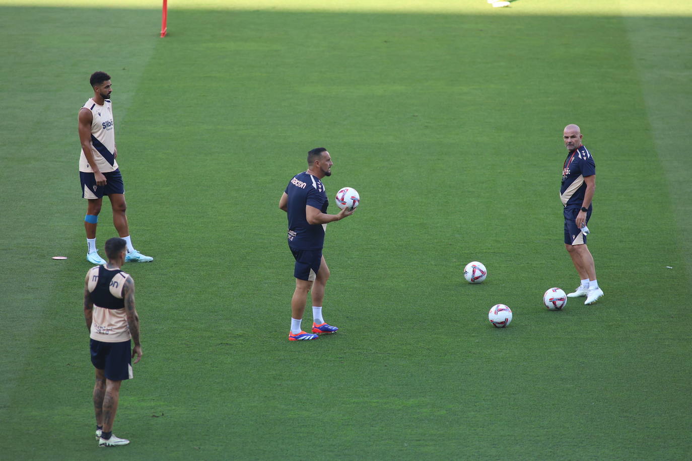 Las imágenes del entrenamiento antes del Trofeo Carranza