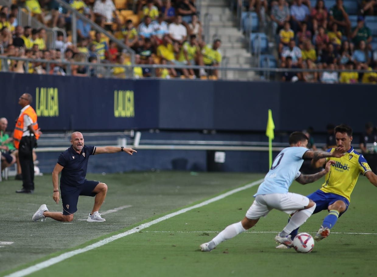 Fotos: la Lazio gana el Trofeo Carranza ante un Cádiz batallador