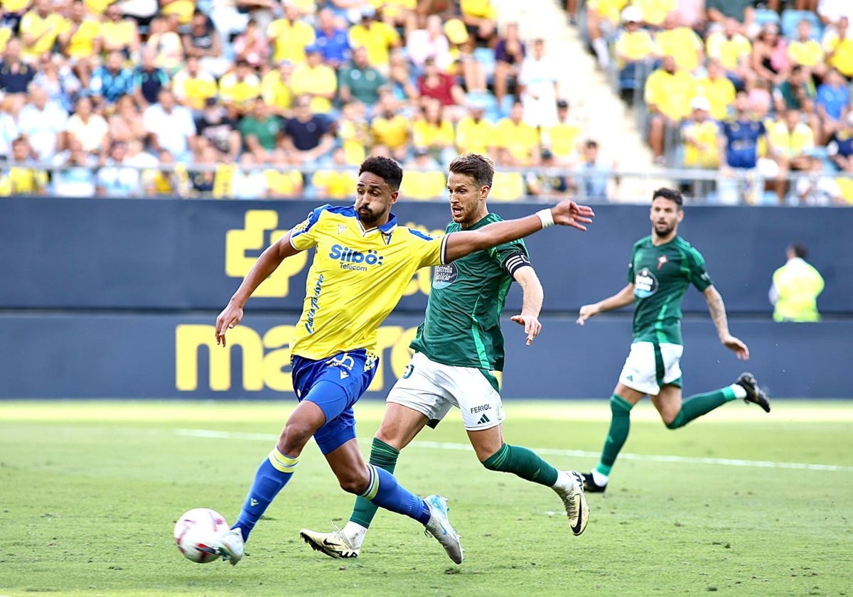 El Cádiz busca ganar ante el Ferrol