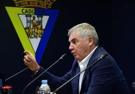 El Cádiz, su correcto límite salarial y su capacidad para fichar en enero