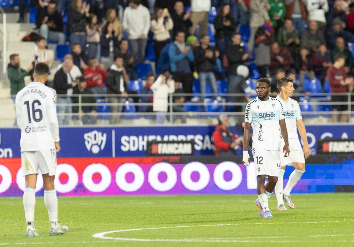 El Cádiz CF no dio la talla en El Alcoraz.