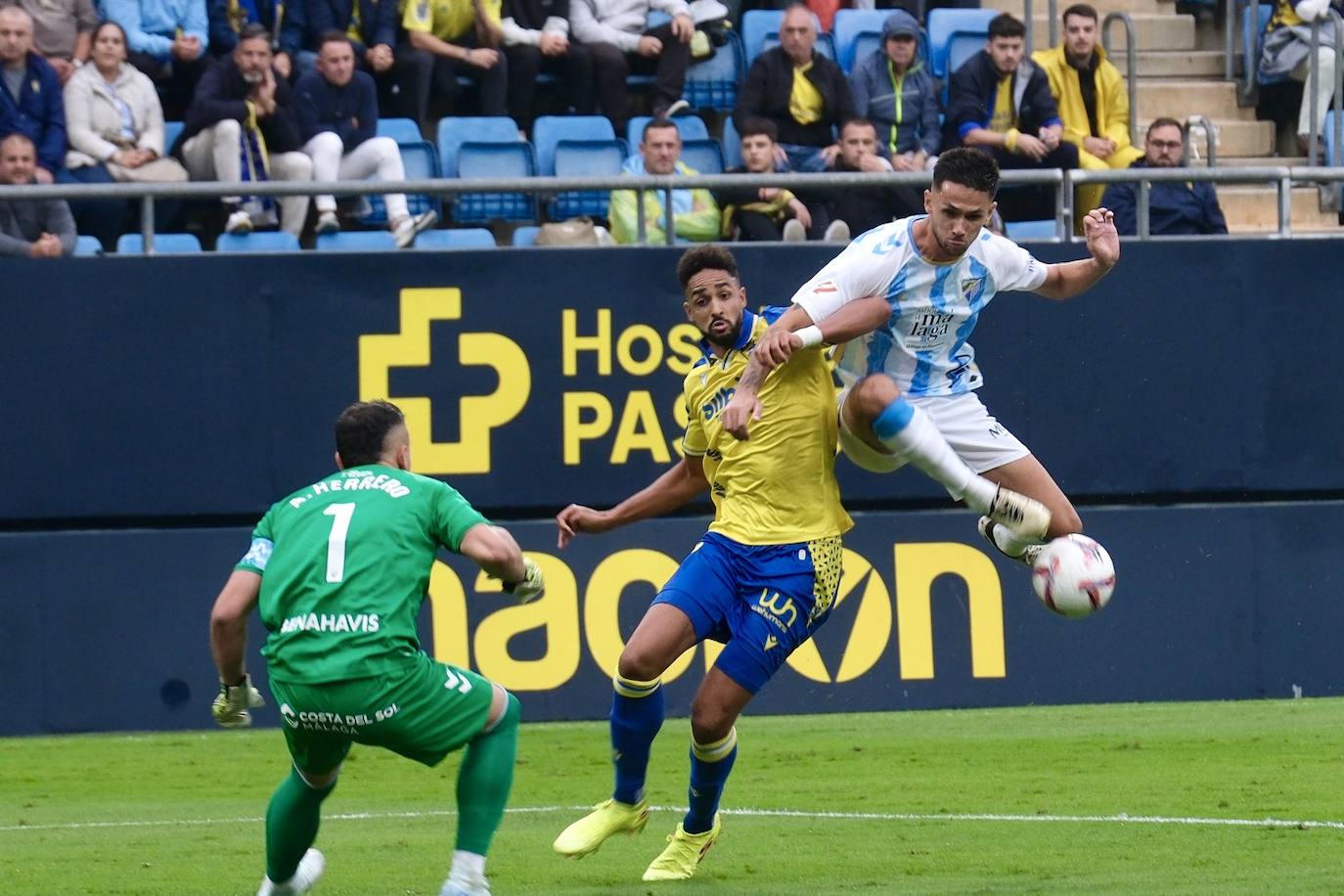 El Cádiz CF - Málaga, en imágenes