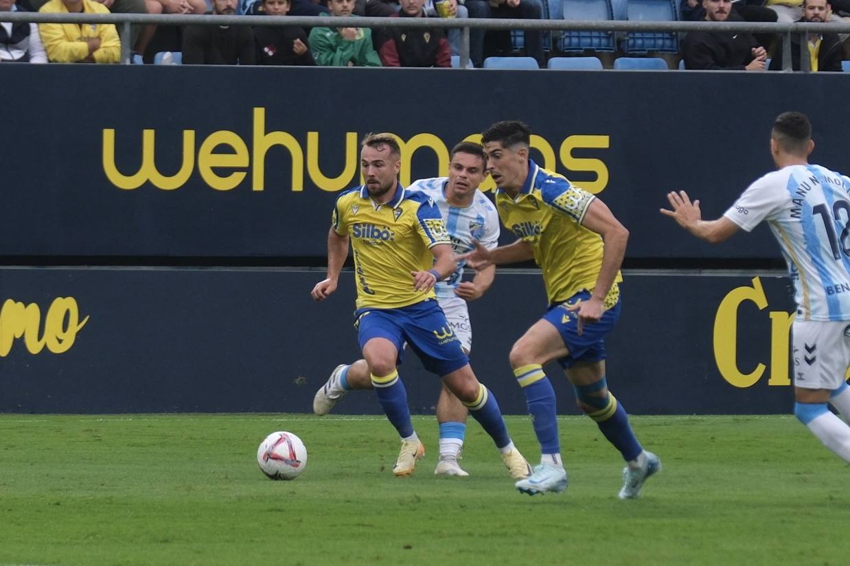 El Cádiz CF - Málaga, en imágenes