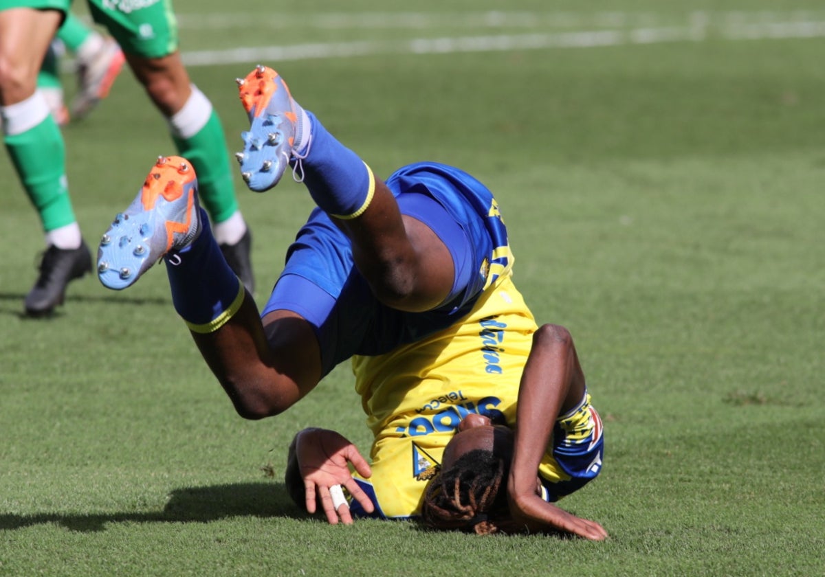 El Cádiz CF no reacciona.