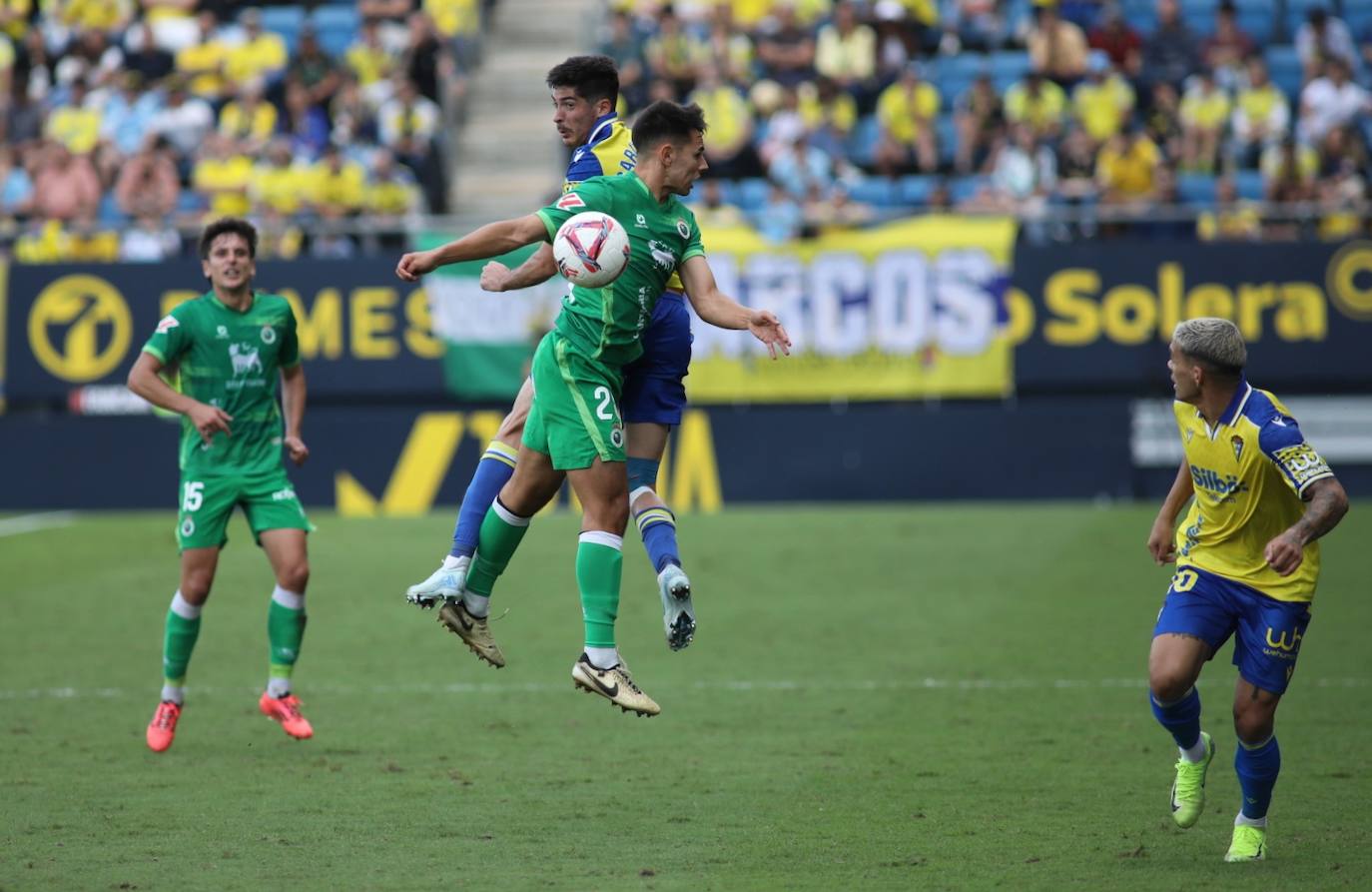 Fotos: Las imágenes del partido entre el Cádiz y el Racing de Santander