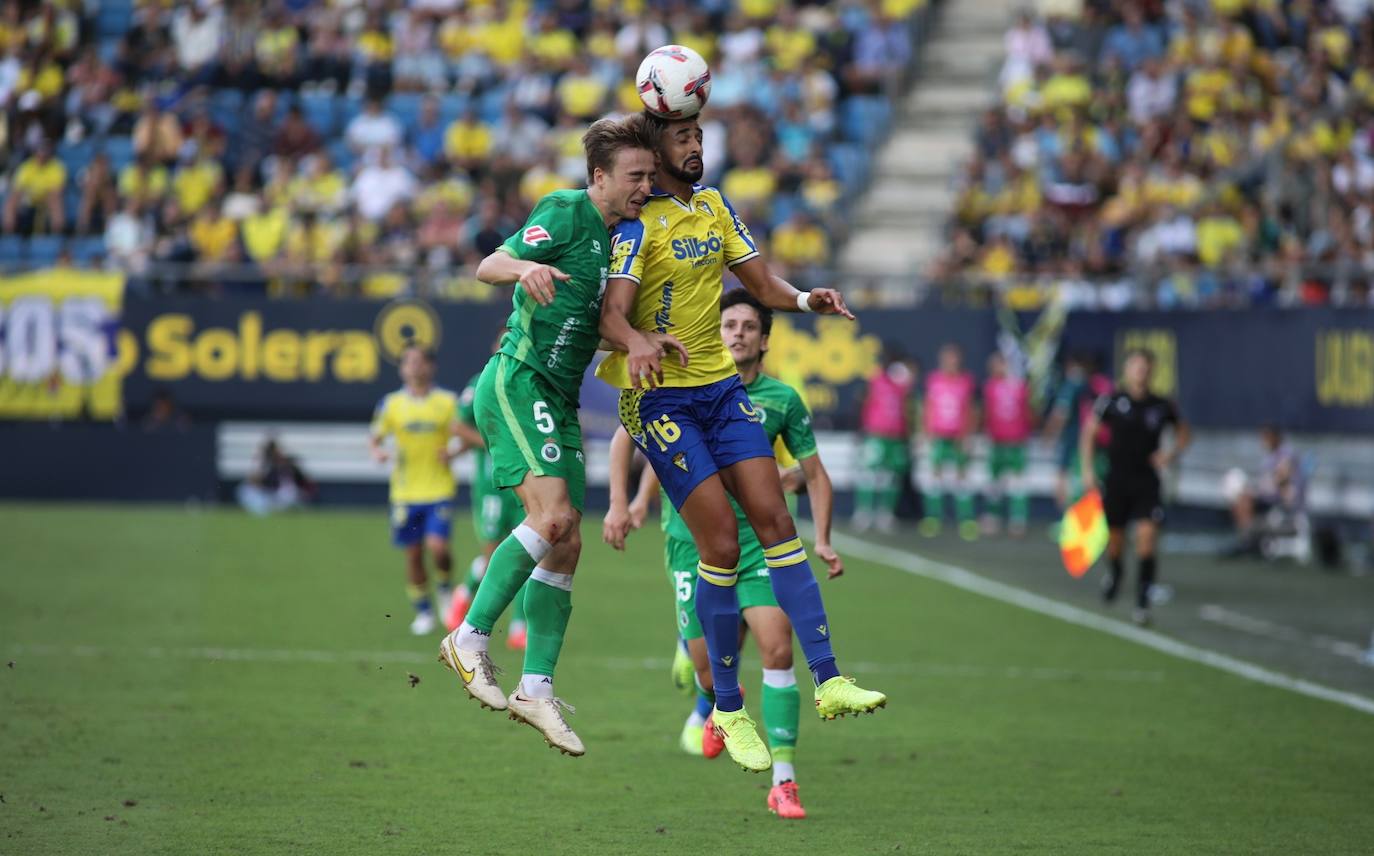 Fotos: Las imágenes del partido entre el Cádiz y el Racing de Santander