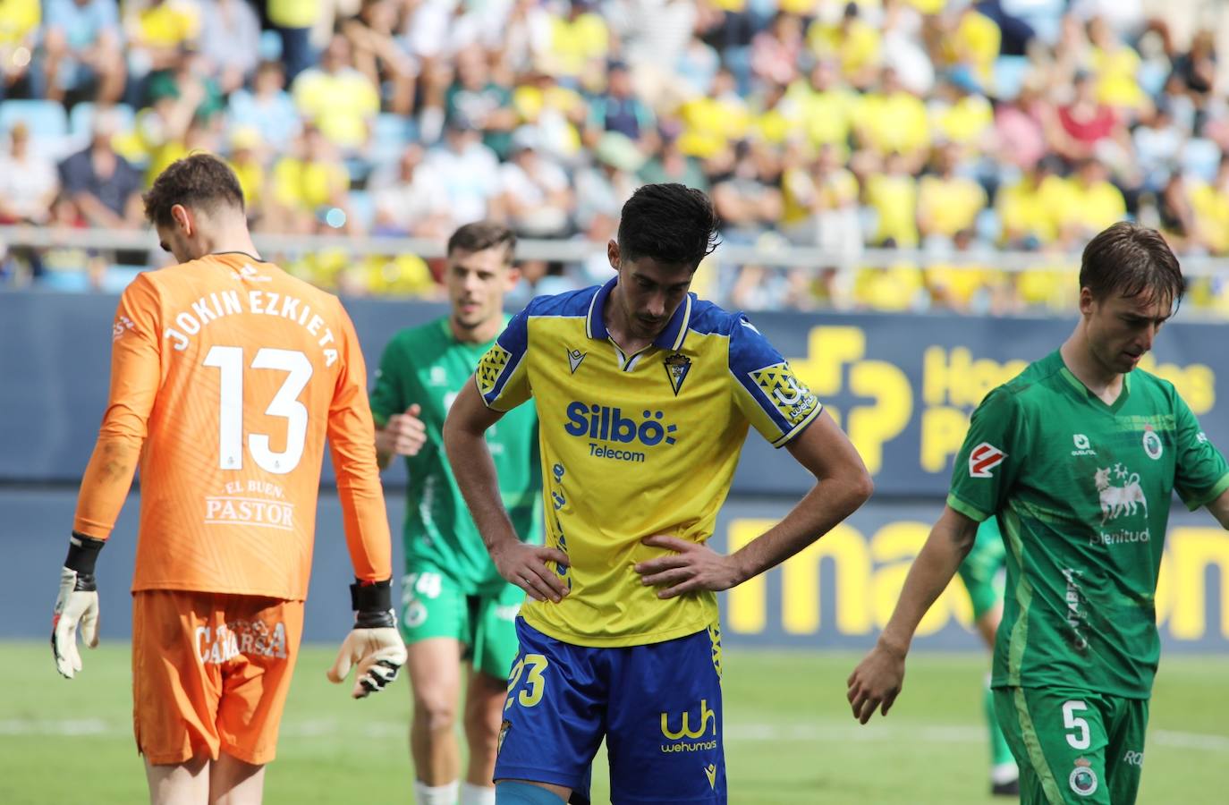 Fotos: Las imágenes del partido entre el Cádiz y el Racing de Santander