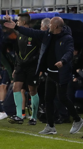 Paco López, entrenador del Cádiz CF.