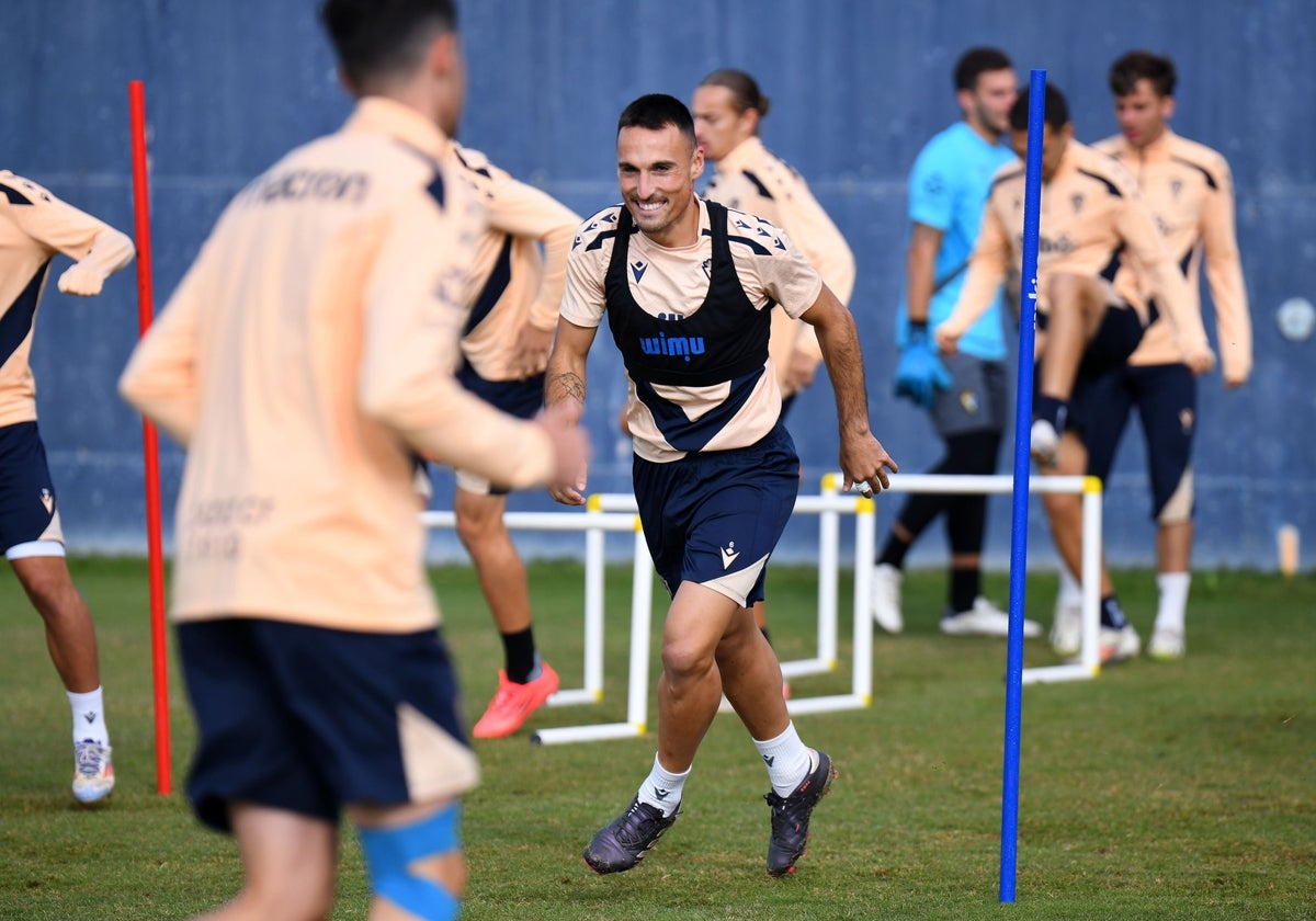 Las sonrisas han vuelto a El Rosal.