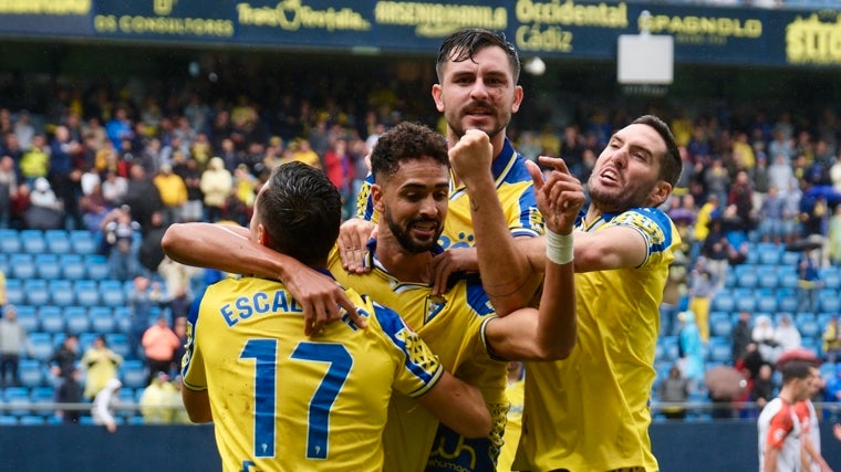 El Cádiz CF ha ganado un encuentro en casa esta temporada y fue ante el Real Oviedo (2-0).