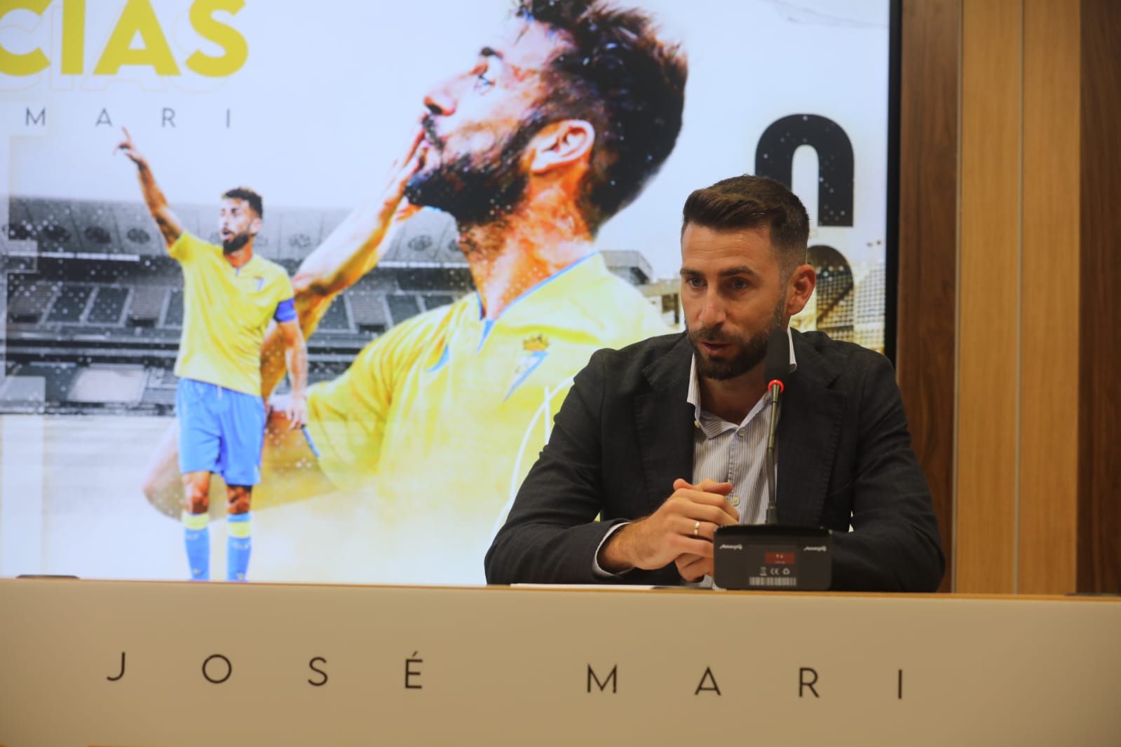 La despedida de José Mari del Cádiz CF, en imágenes