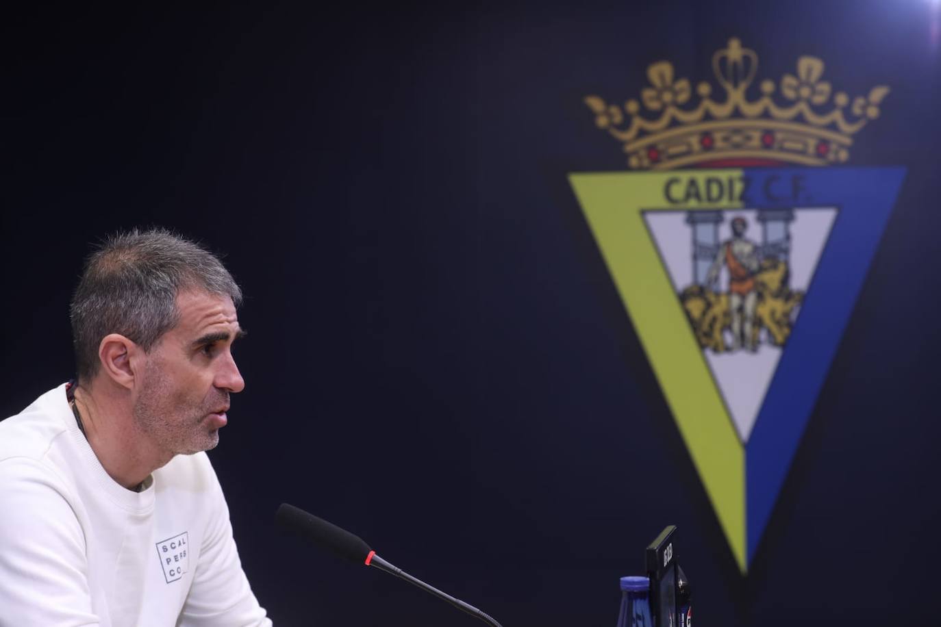 Fotos de la presentación de Gaizka Garitano como nuevo entrenador del Cádiz