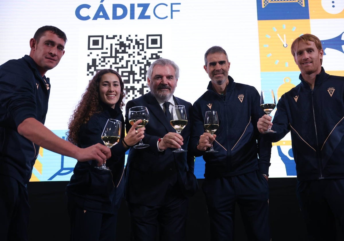 Las imágenes de la comida de Navidad del Cádiz CF