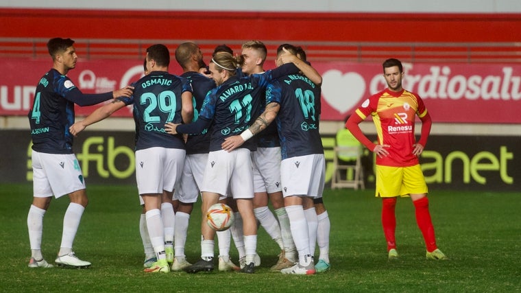 El Cádiz CF goleó 0-7 al Villa de Fortuna en la Copa del Rey en diciembre de 2021.