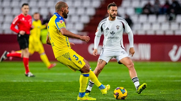 Fali fue titular ante el Albacete Balompié.