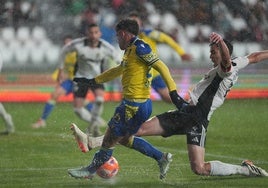 Lo mejor para el Cádiz CF es que acabe ya la temporada (2-2)