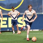 Álex tiró del barco ante el Sporting