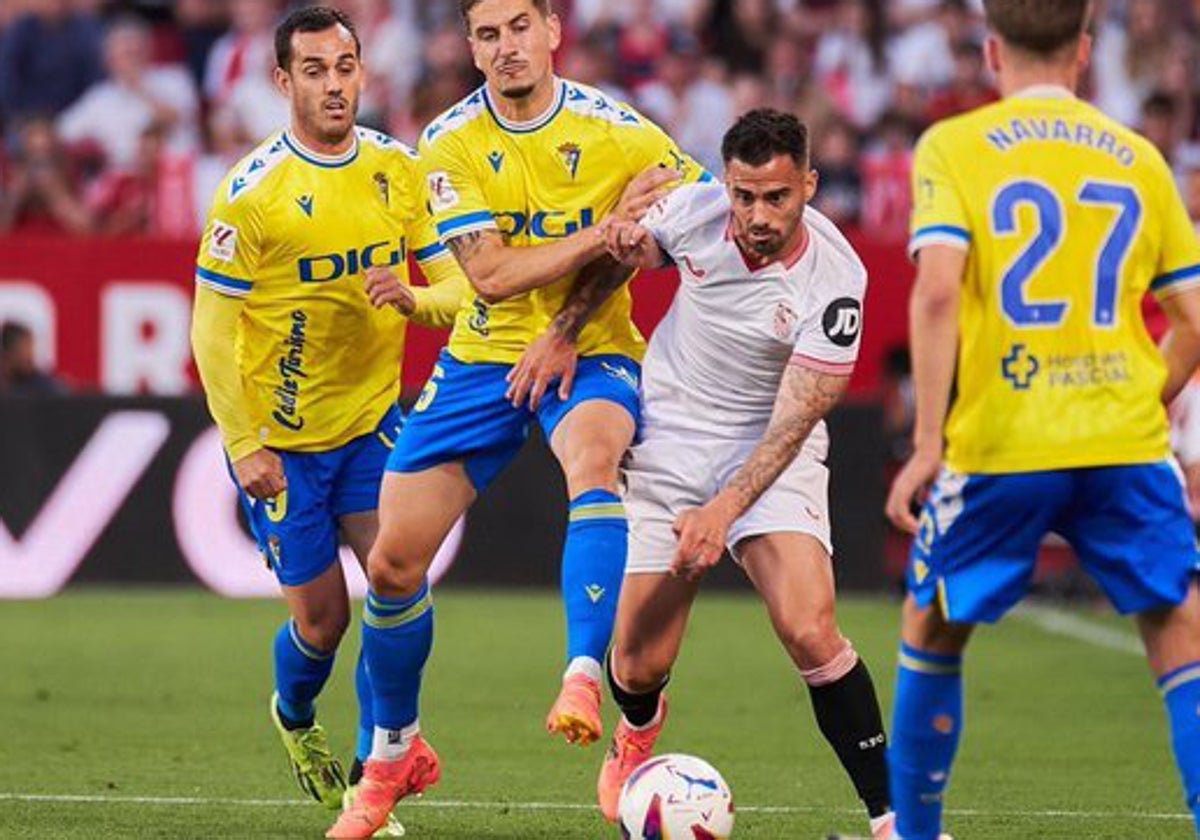 Suso suena como posible fichaje del Cádiz CF de cara a la próxima temporada.