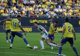 Dónde ver Córdoba - Cádiz: canal de TV y streaming online del partido de LaLiga Hypermotion