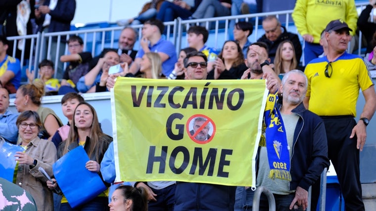 Gran parte del cadismo no está de acuerdo con la gestión del presidente del Cádiz CF.
