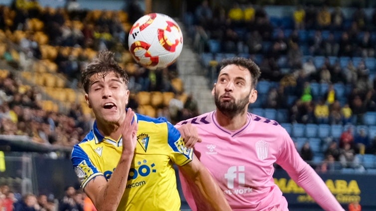 El manifiesto desapego entre el Cádiz CF y su afición