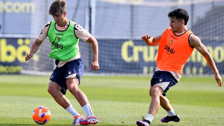 Nacho Vizcaíno entra en el casting del Cádiz CF