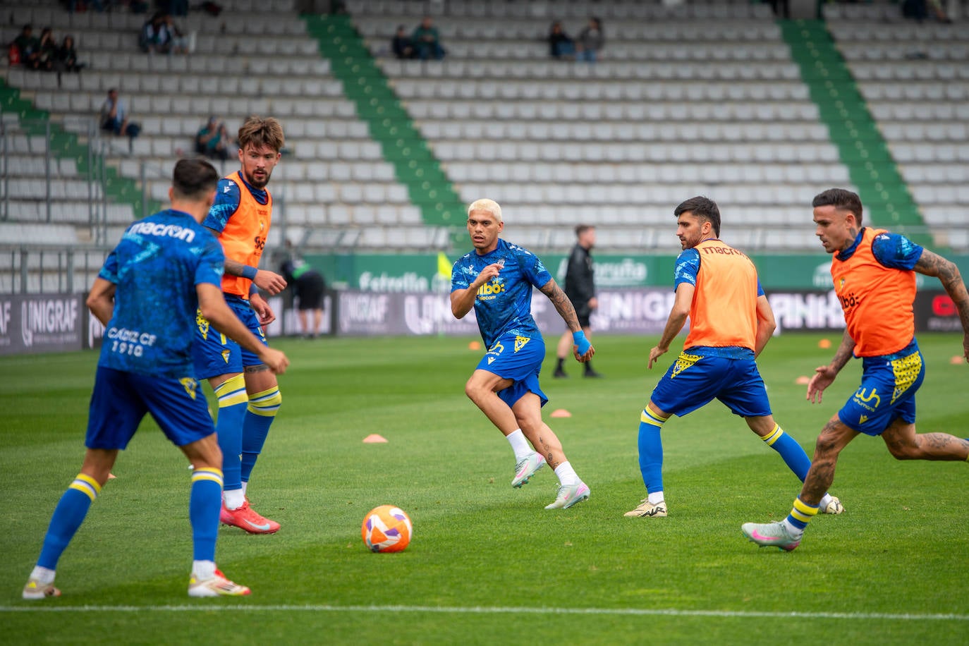 Fotos: así ha sido el partido del Racing de Ferrol - Cádiz