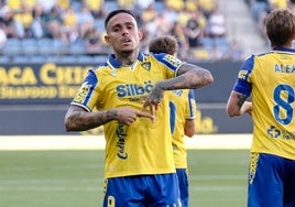 Roger Martí y su mejor momento desde que llegó al Cádiz CF