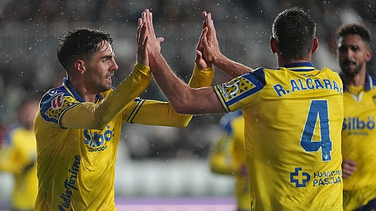 Rubén Alcaraz y Sobrino, en la lista de salida del Cádiz CF