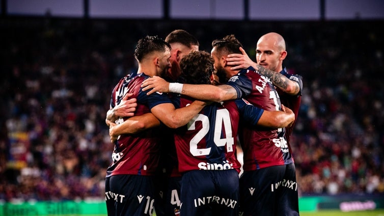 Así queda la clasificación en Segunda División: ascenso directo, playoffs y descensos