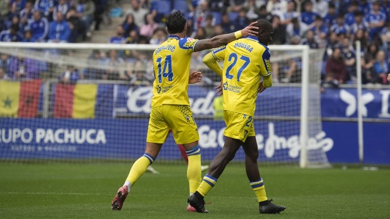 Moussa Diakité volvió a marcarse y demostró que tiene sitio en este Cádiz CF.