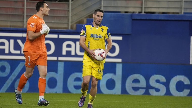 Zaldua se marchará del Cádiz CF tras terminar contrato y con la carta de libertad.