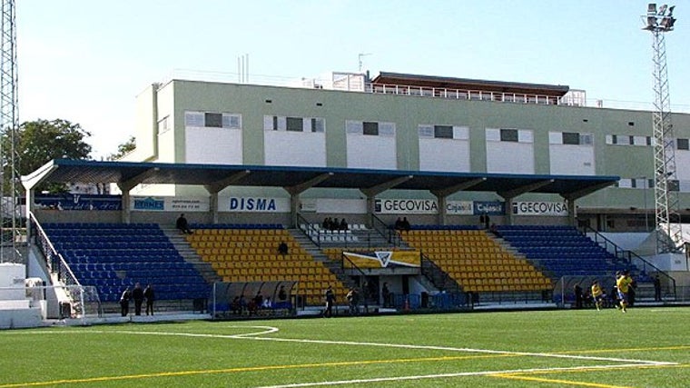 Estadio Municipal San Sebastián, feudo de la UD Tomares.
