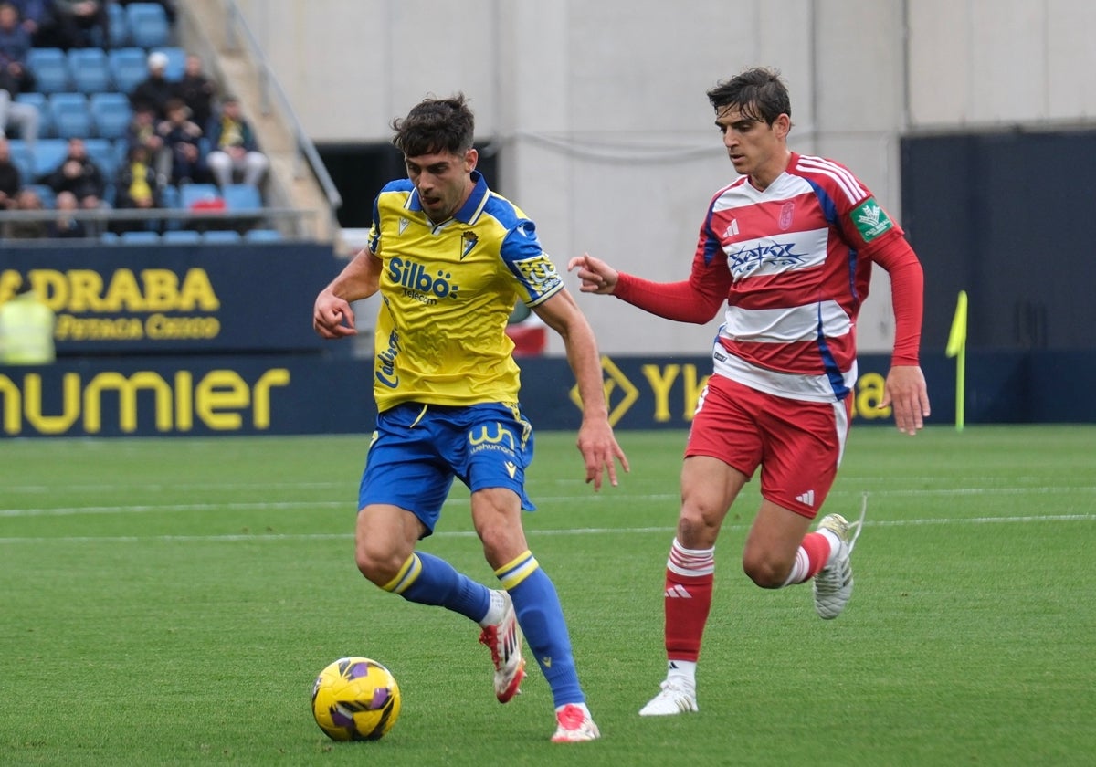 Cádiz CF y Granada se verán las caras este verano en Chiclana.