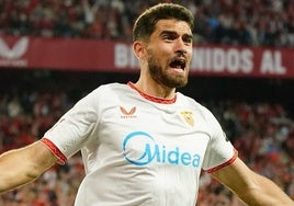 Oficial: Álvaro García Pascual, nuevo delantero del Cádiz CF