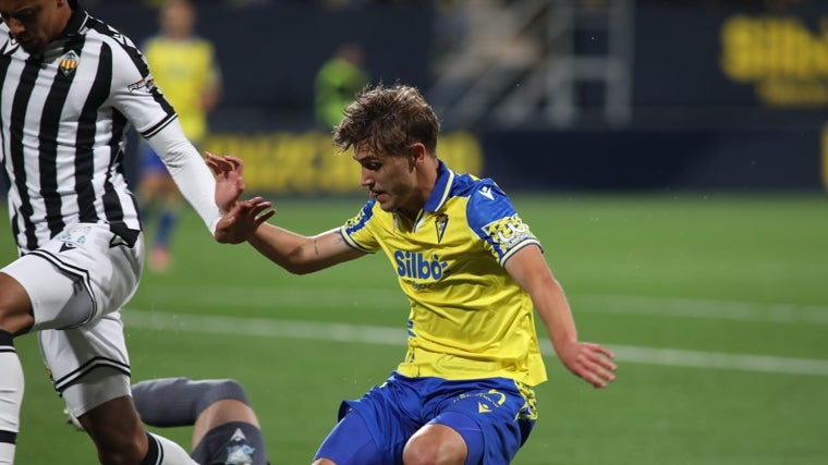 El Cádiz CF cerrará el año 2025 en casa ante el Castellón.