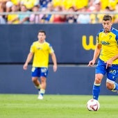 Rubén Alcaraz, en un partido con el Cádiz CF