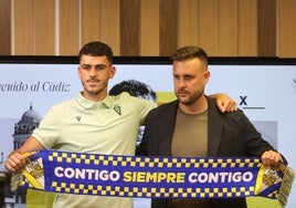 Así ve Cala a Joaquín González: «Jugadores así siempre los quiero en la plantilla»