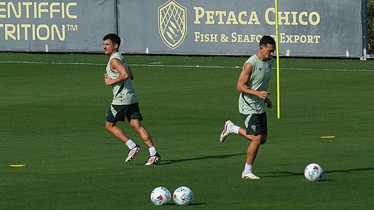Matos ya se ha ido y se espera el adiós de Gonzalo Escalante.
