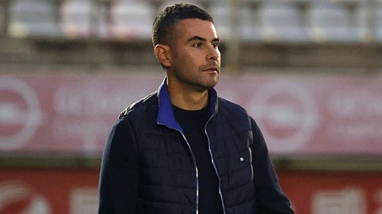 Fran Justo: «El Cádiz CF siempre es uno de los favoritos en Segunda»